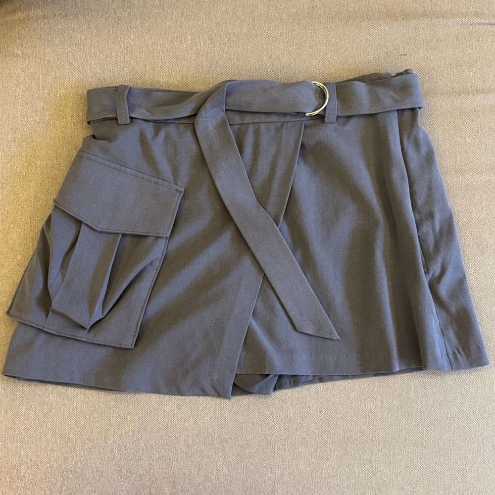 Abercrombie & Fitch Gray Women's Skort